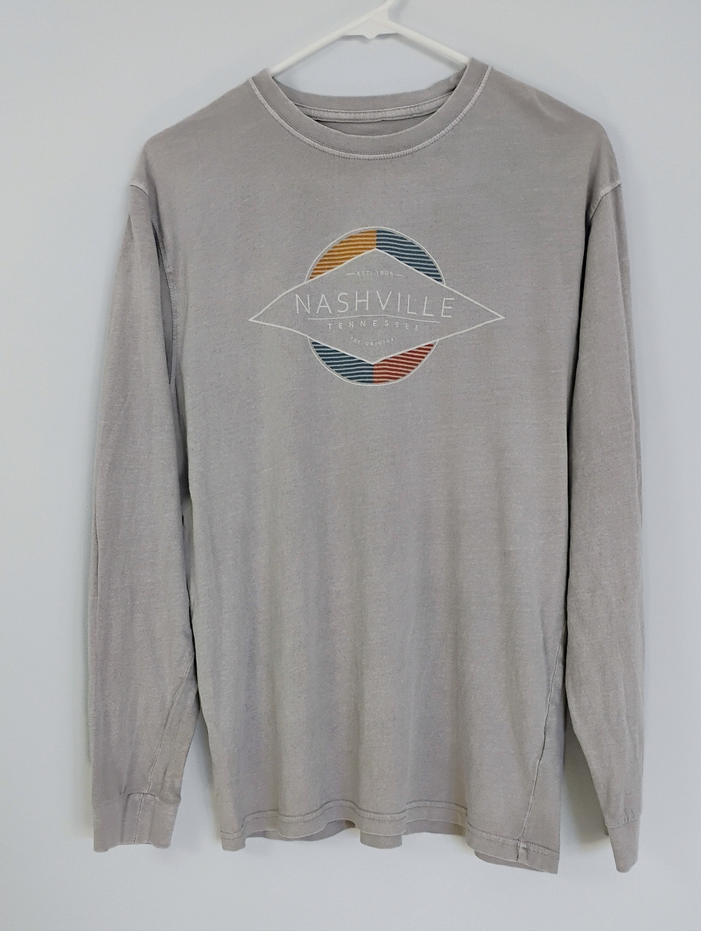 Apex Gray Long Sleeve Nashville Graphic Tee - Small